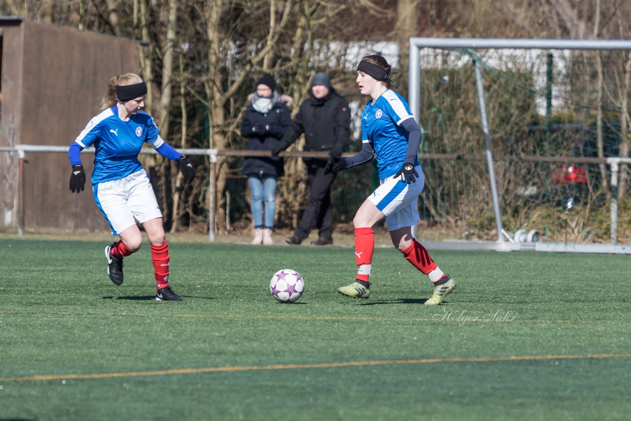 Bild 221 - B-Juniorinnen Halbfinale SVHU - Holstein Kiel : Ergebnis: 3:0